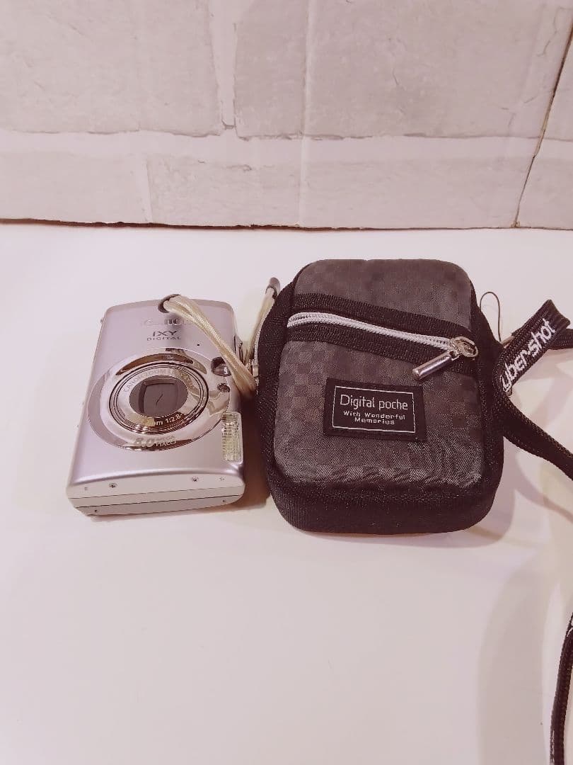 Canon IXY 810 IS コンパクトデジタルカメラ