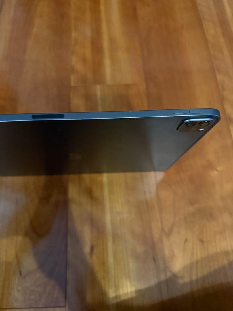 美品 iPad Pro 第5世代 12.9 512GB wifi スペースグレー