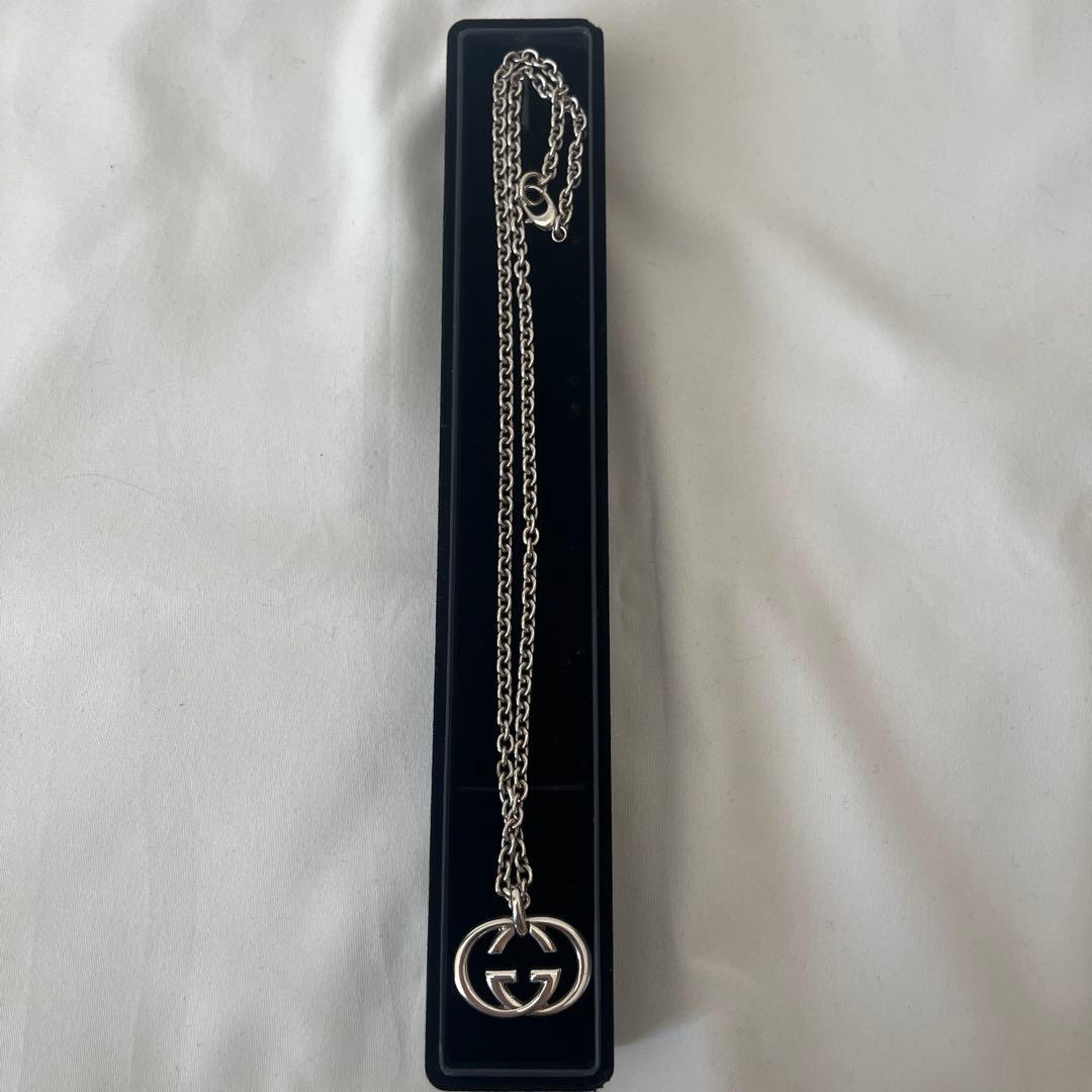 GUCCI GGロゴ ペンダント　ネックレス　シルバー 925