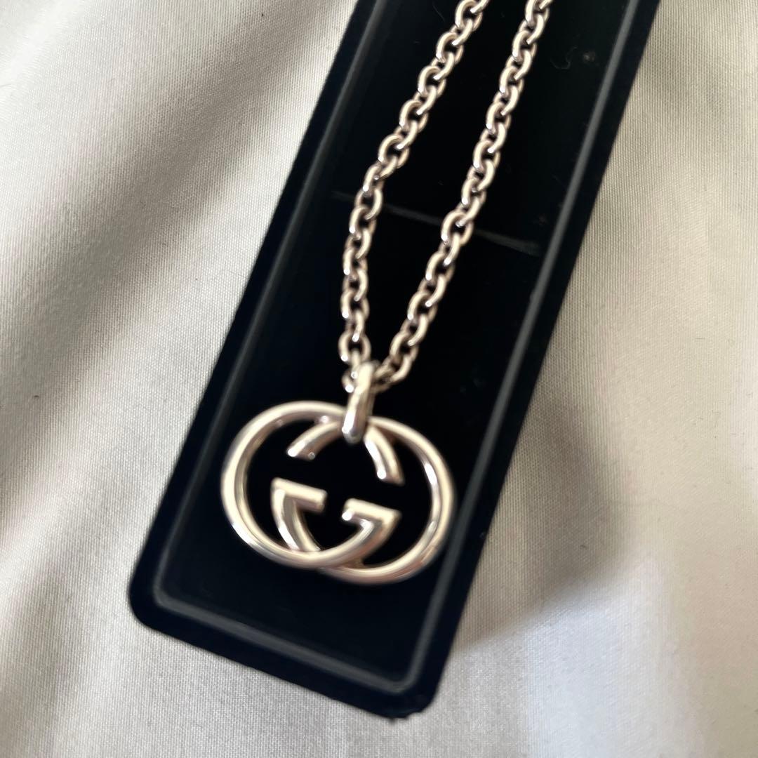 GUCCI GGロゴ ペンダント　ネックレス　シルバー 925