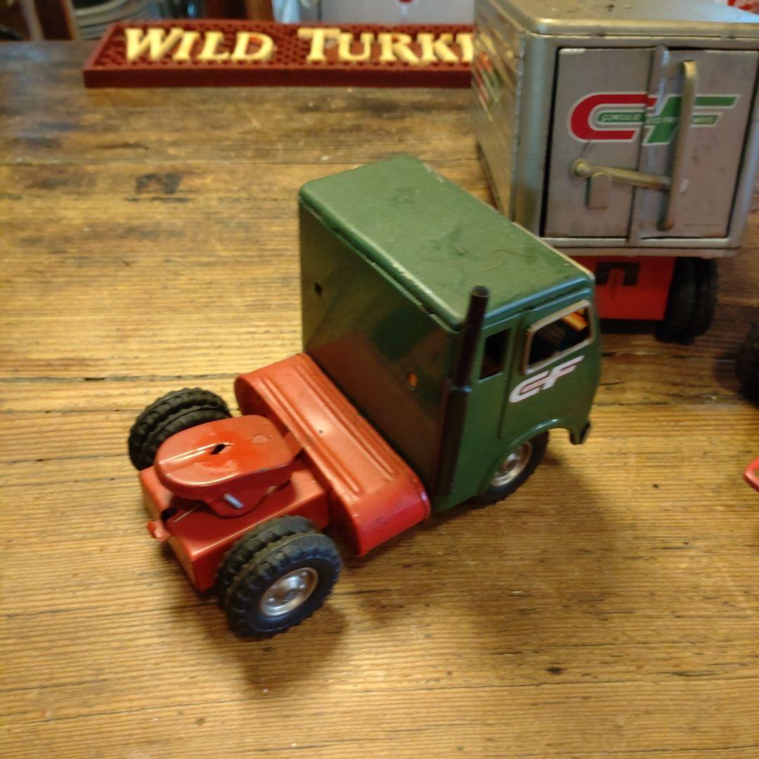 店じまいブリキトレーラー、アメリカ、