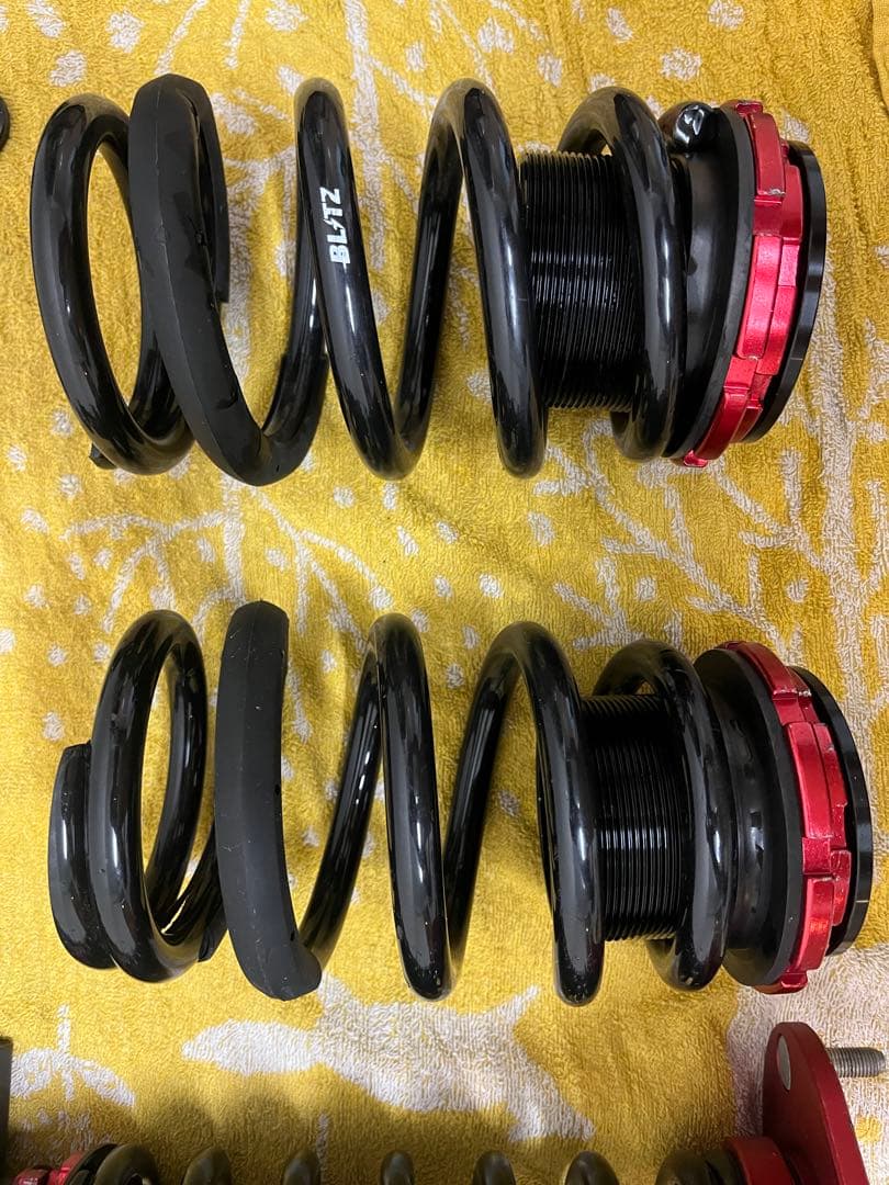 ブリッツ車高調　ハリアー　レクサス　NXなど