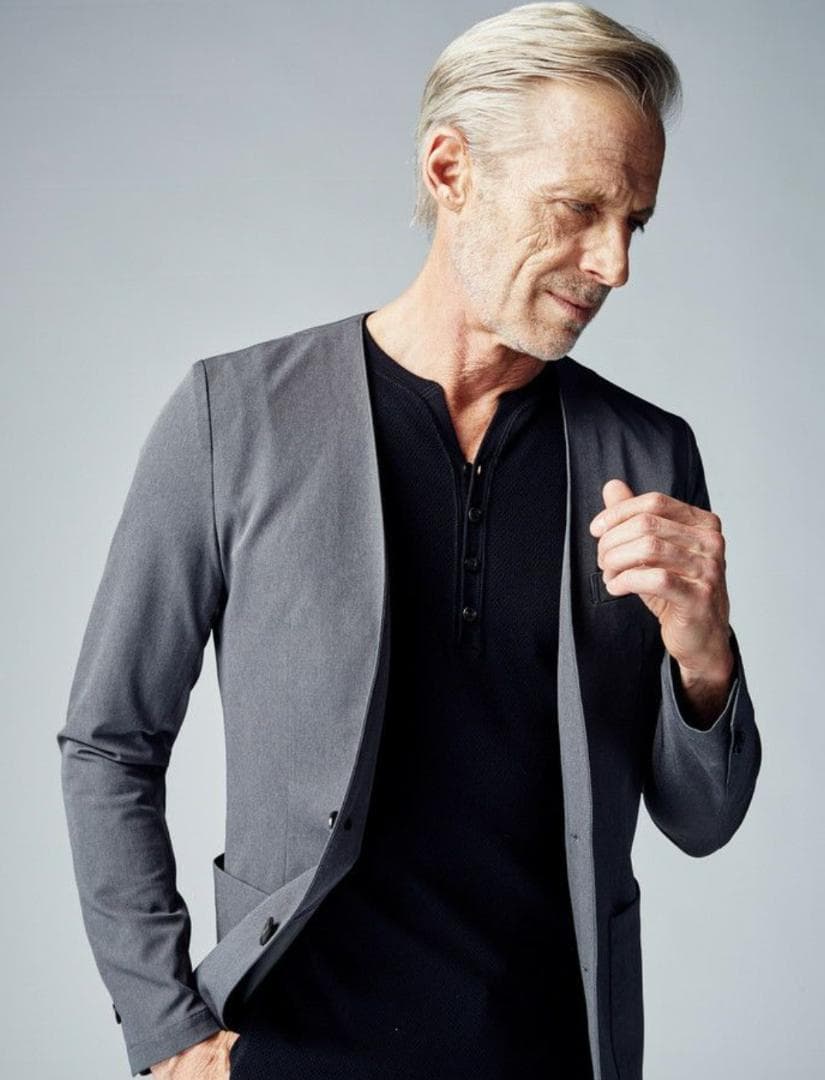 198極美品 AKM 定価8.3万 22SS ノーカラー ジャケット