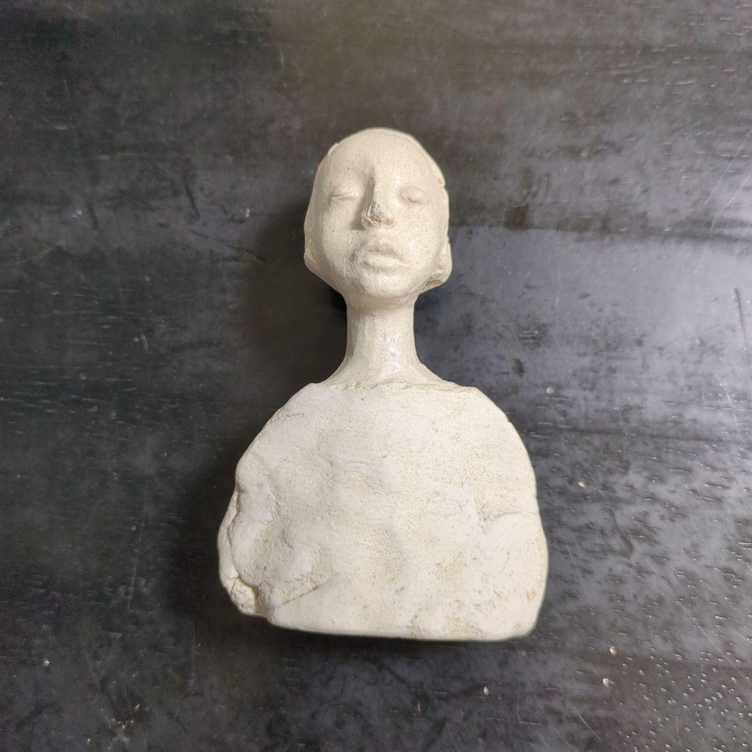 吉田次朗さん　　オブジェ　トルソー　ホワイト