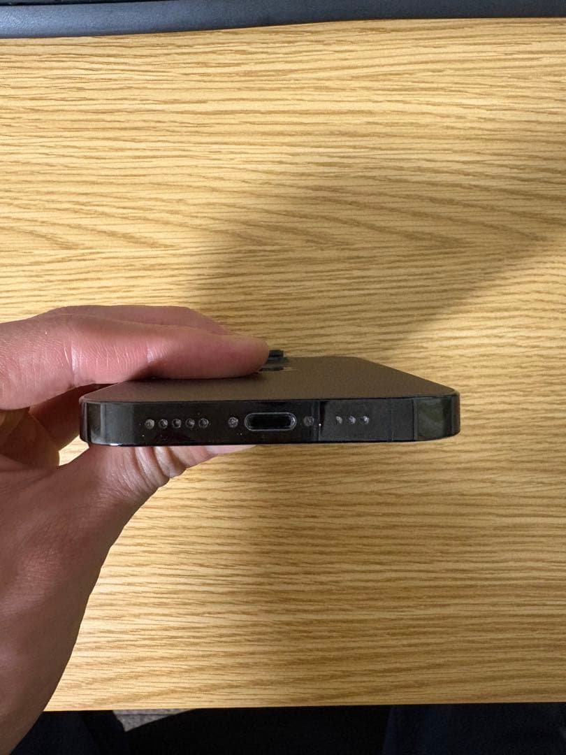 【美品】 Apple iPhone 14 Pro スペースブラック 128GB