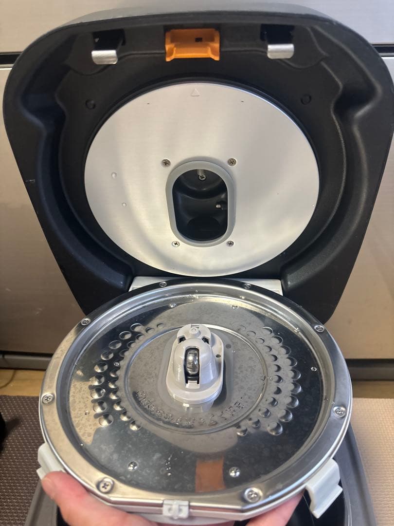 HITACHI 日立 IH炊飯器 RZ-TS106M - 2023年