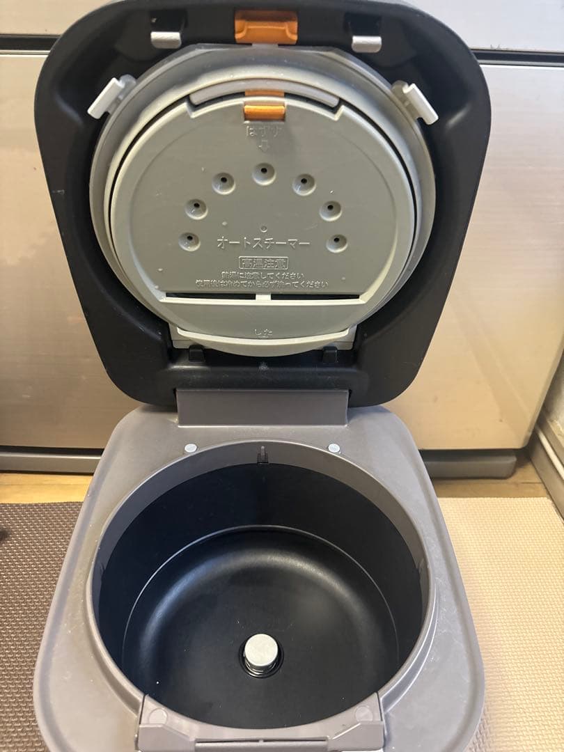 HITACHI 日立 IH炊飯器 RZ-TS106M - 2023年
