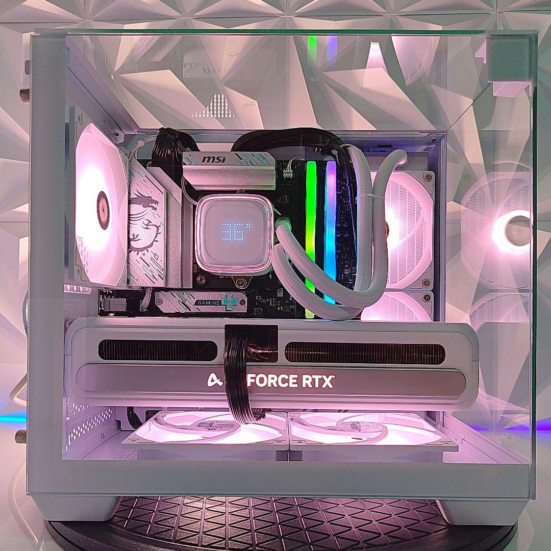 『新品』✨コンパクト3面ガラスゲーミングPC✨デスクトップ／ミニタワー／ホワイト