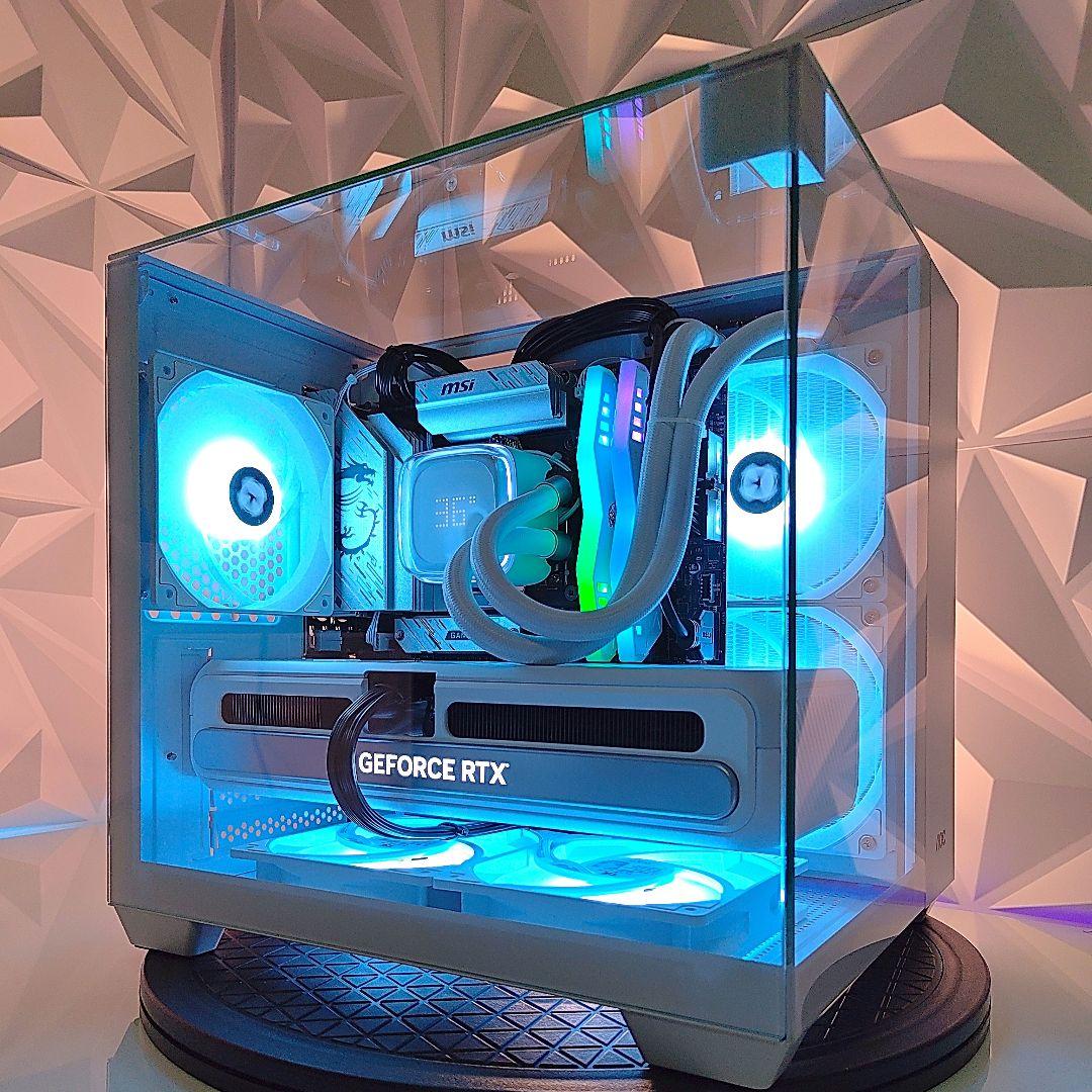 『新品』✨コンパクト3面ガラスゲーミングPC✨デスクトップ／ミニタワー／ホワイト