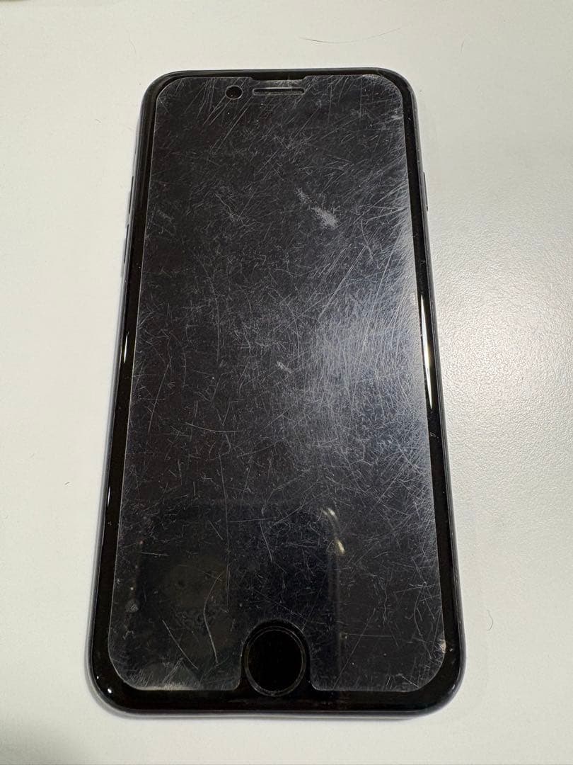 s*a様 Apple iPhone SE第3世代　ブラック