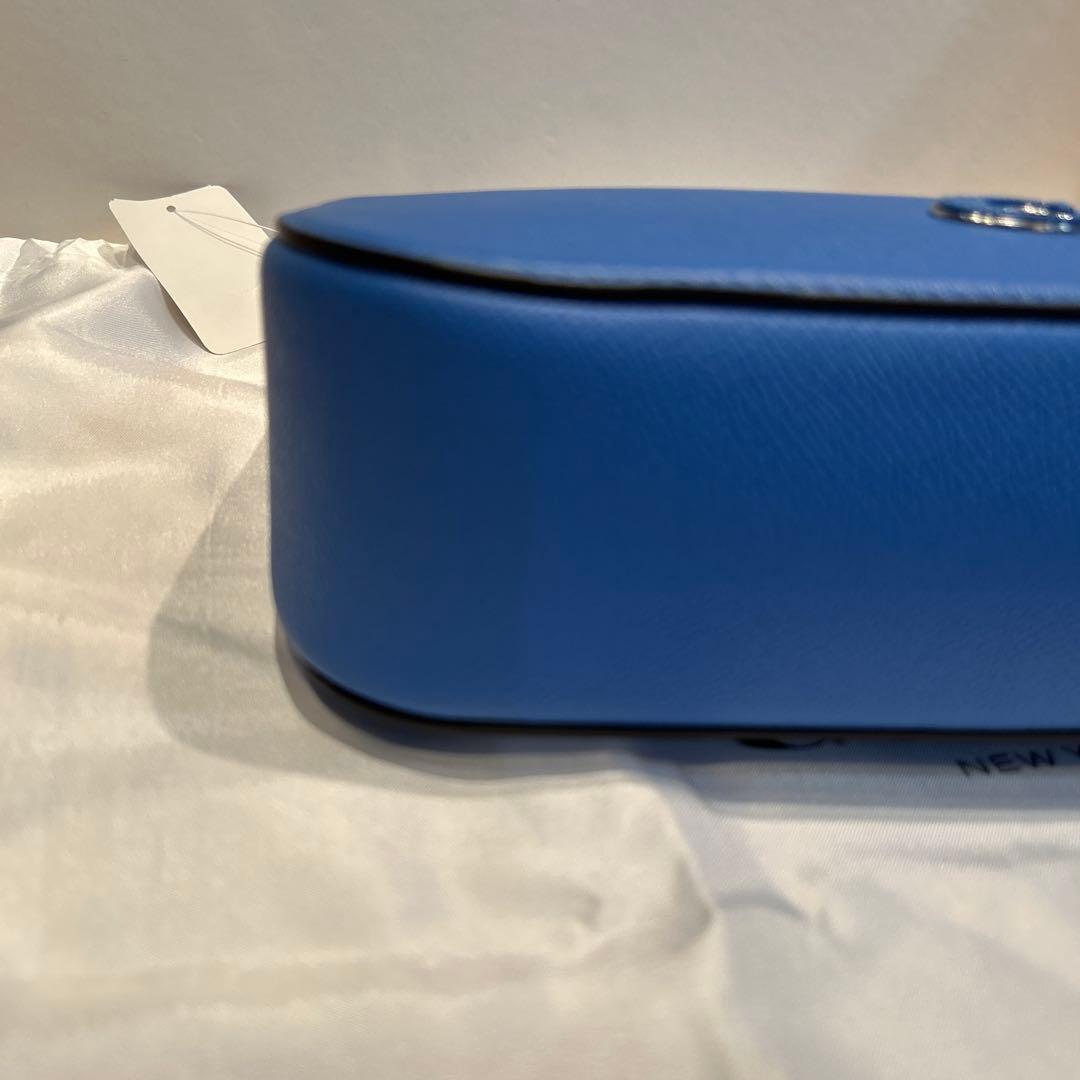 タグ付新品【COACH】ショルダーバッグ　青色