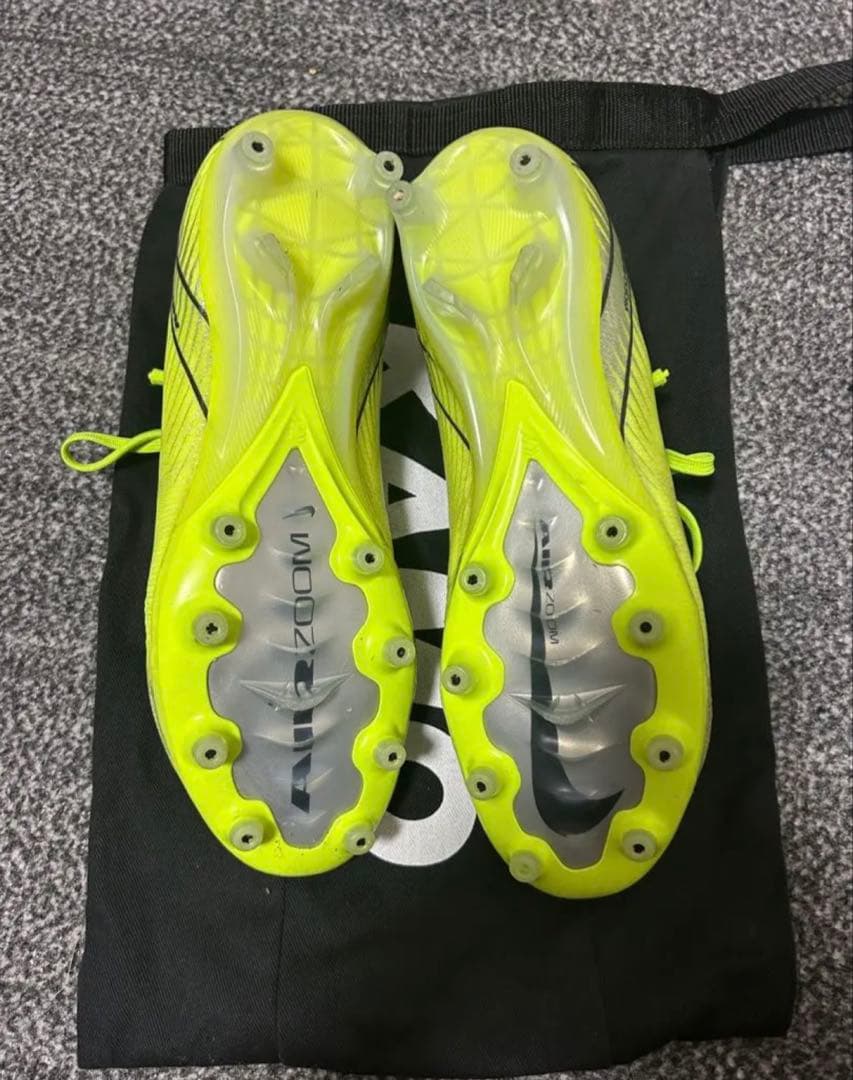 マーキュリアル ヴェイパー 16 AG 24cm