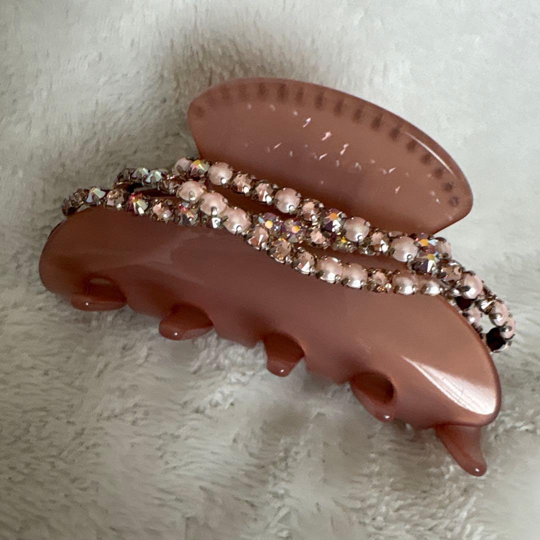新品未使用　　accaピンクヘアクリップ