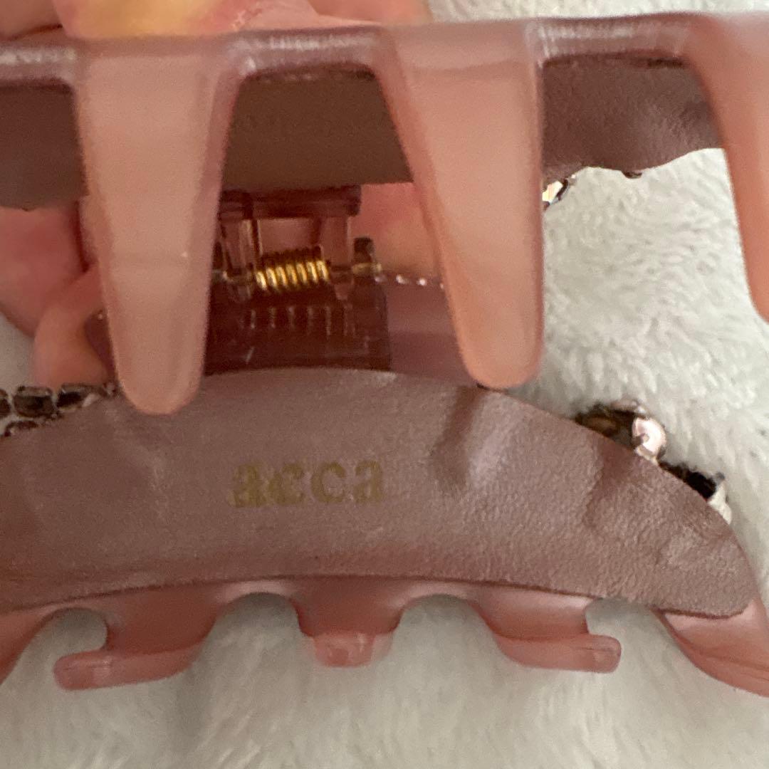 新品未使用　　accaピンクヘアクリップ