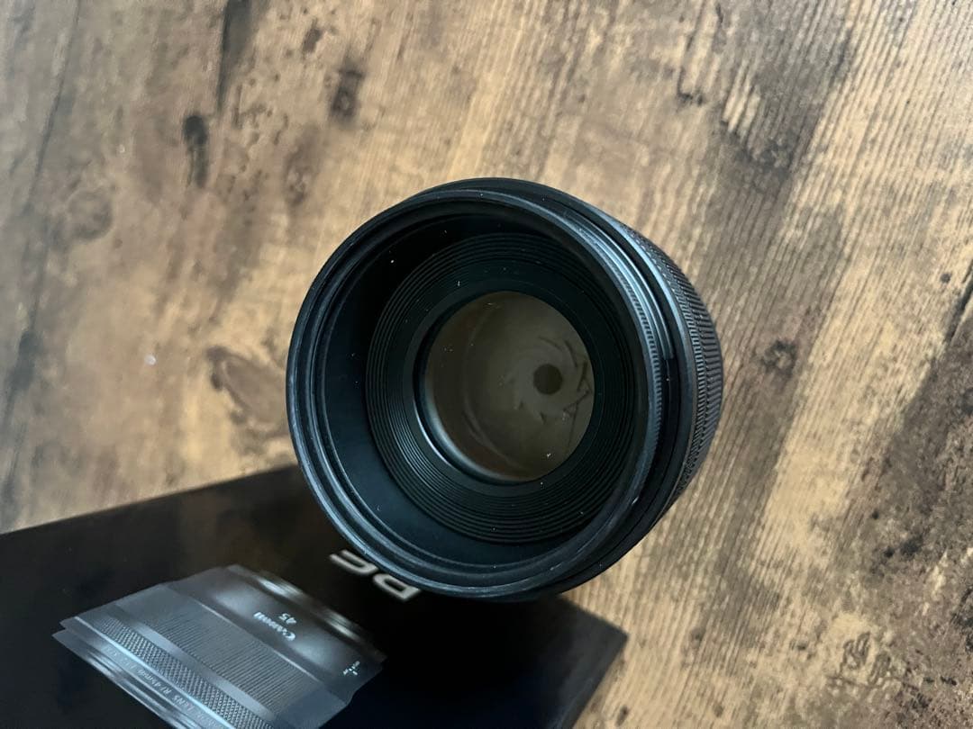 Canon RF 45mm F1.2 STM レンズ　フィルター付き