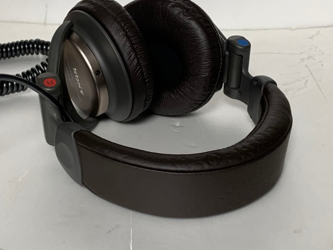 ヘッドホン MDR-Z900