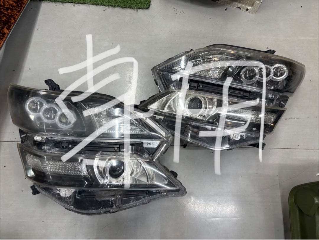 20ヴェルファイア　イカリング　ヘッドライト