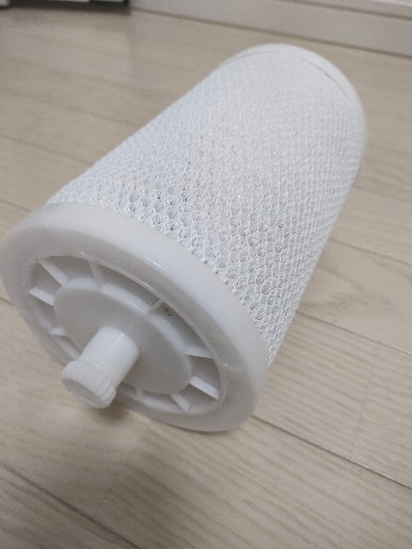 パナソニック　ジアイーノ　次亜塩素酸空間除菌脱臭機　F-MV4100 シルバー