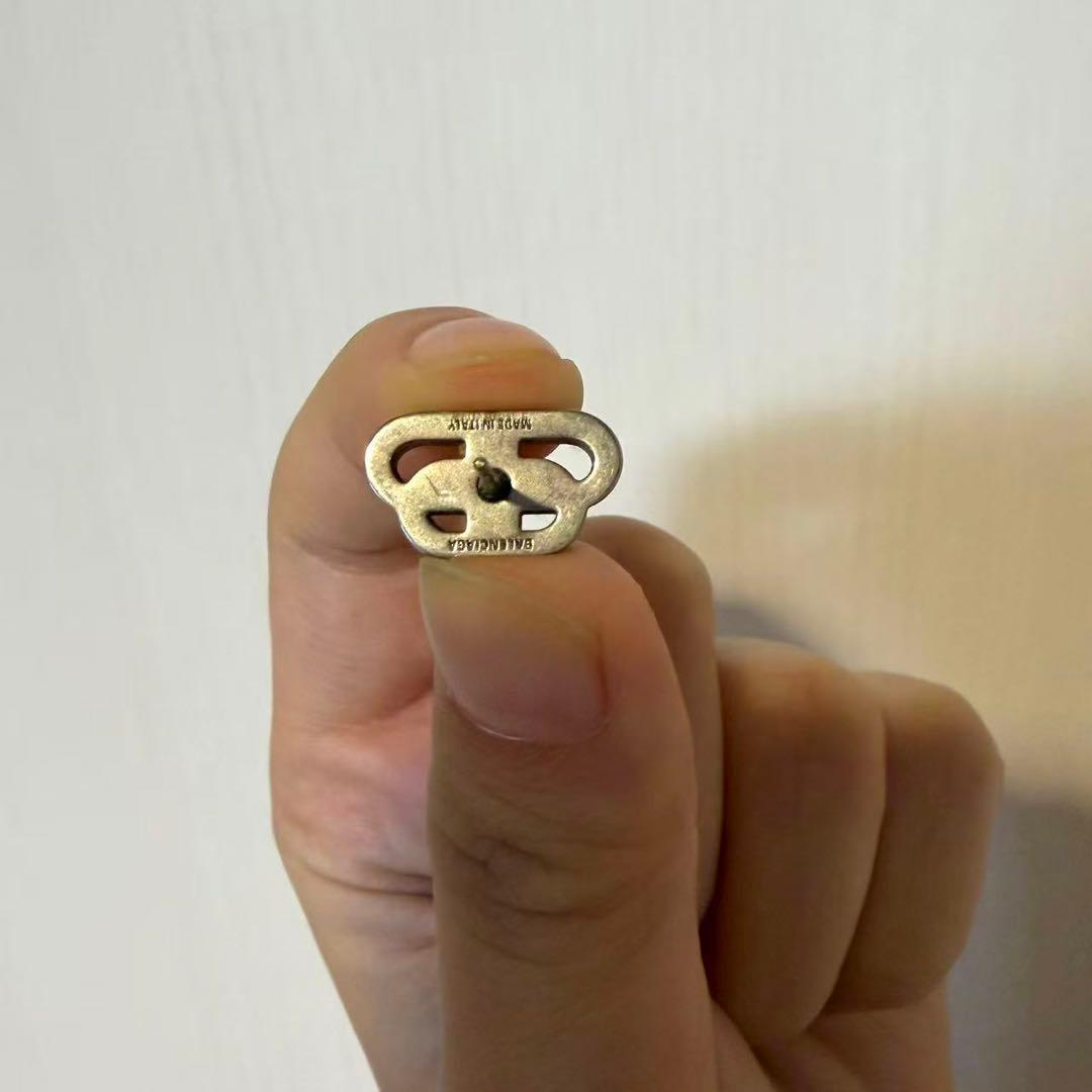 バレンシアガ　ピアス　片耳