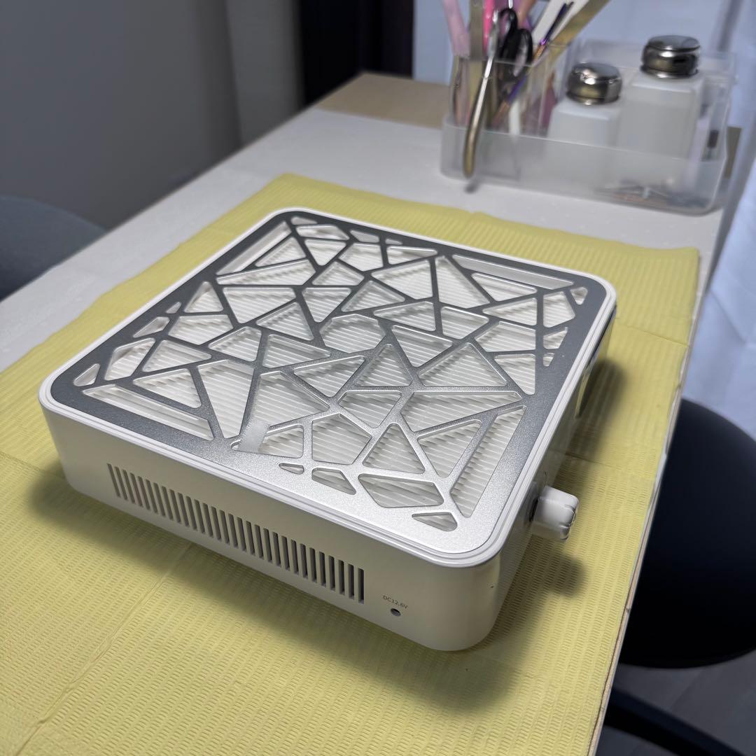 【大人気】ワイヤレス集塵機　ネイルダストコレクター