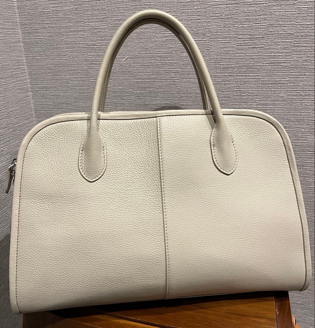 Hoaw ライトベージュ　ボストンバッグ