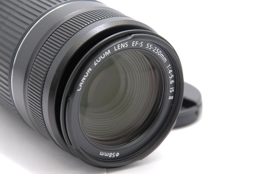 Canon EF-S 55-250mm F4-5.6 IS II 望遠レンズ