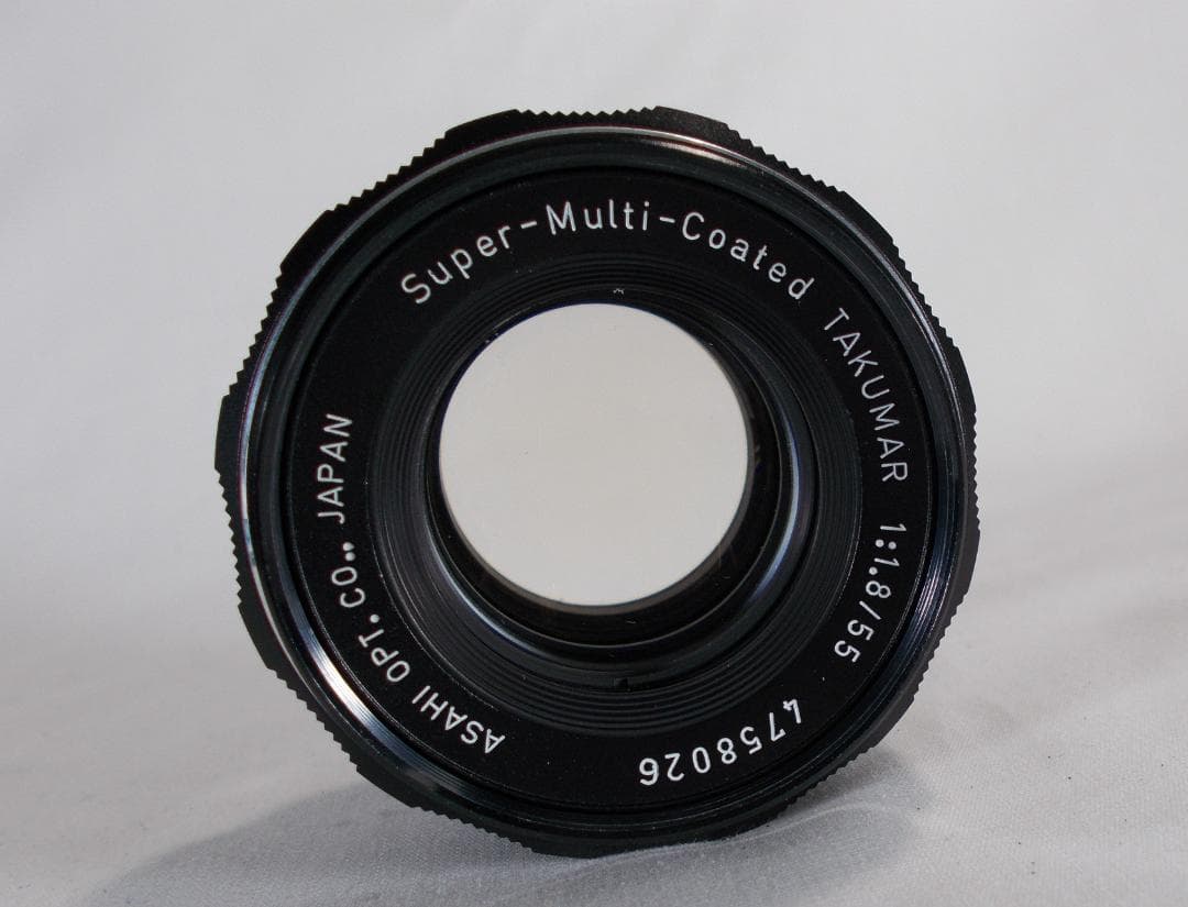 フィルムカメラ 整備済　Pentax SP + レンズ f/1.8　L207