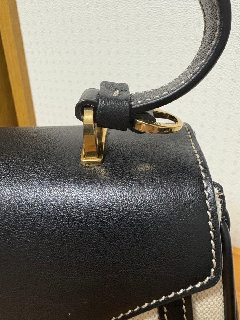 ｋ☆TOD'S タイムレスキャンパスハンドバッグ 黒/アイボリー