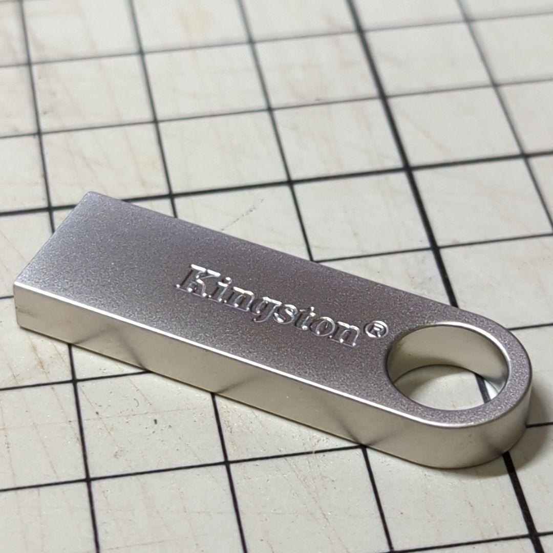 r*w様 Capture One Pro 9（ USBメモリとライセンスキー）