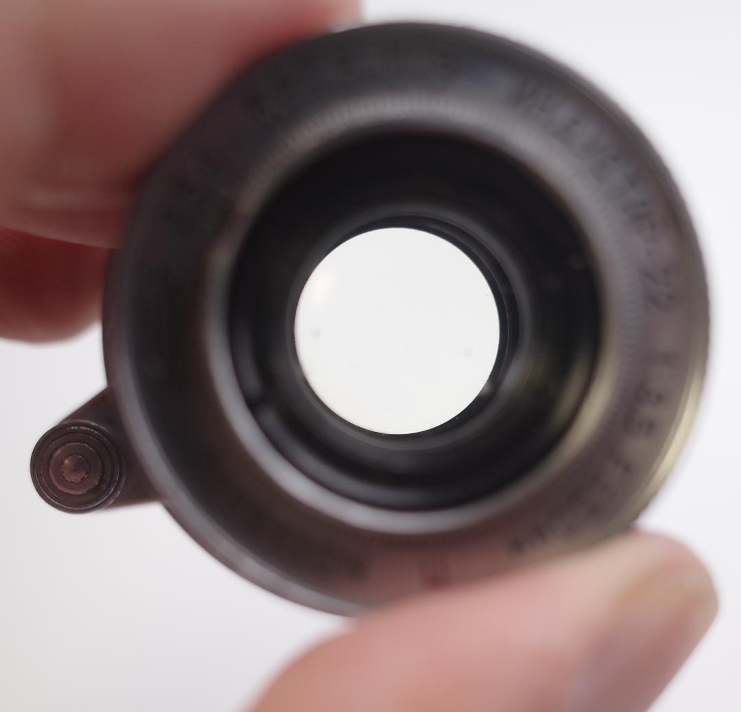 83　希少【RED P】　沈胴式オールドレンズ インダスター22　L39