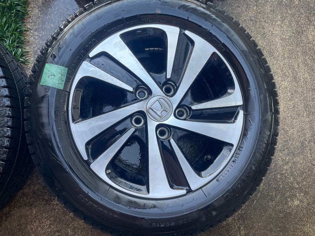 送料込み　フリード GB系　純正アルミ　ブリヂストン ブリザック VRX3 4本