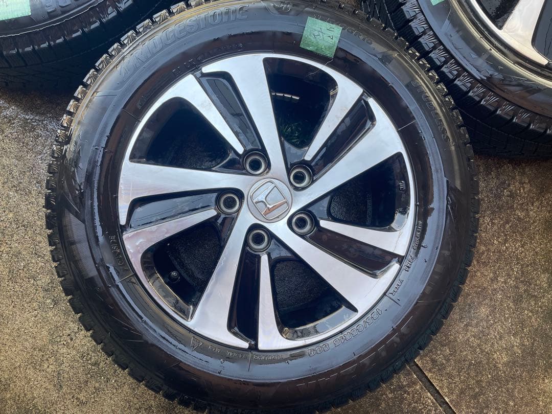 送料込み　フリード GB系　純正アルミ　ブリヂストン ブリザック VRX3 4本