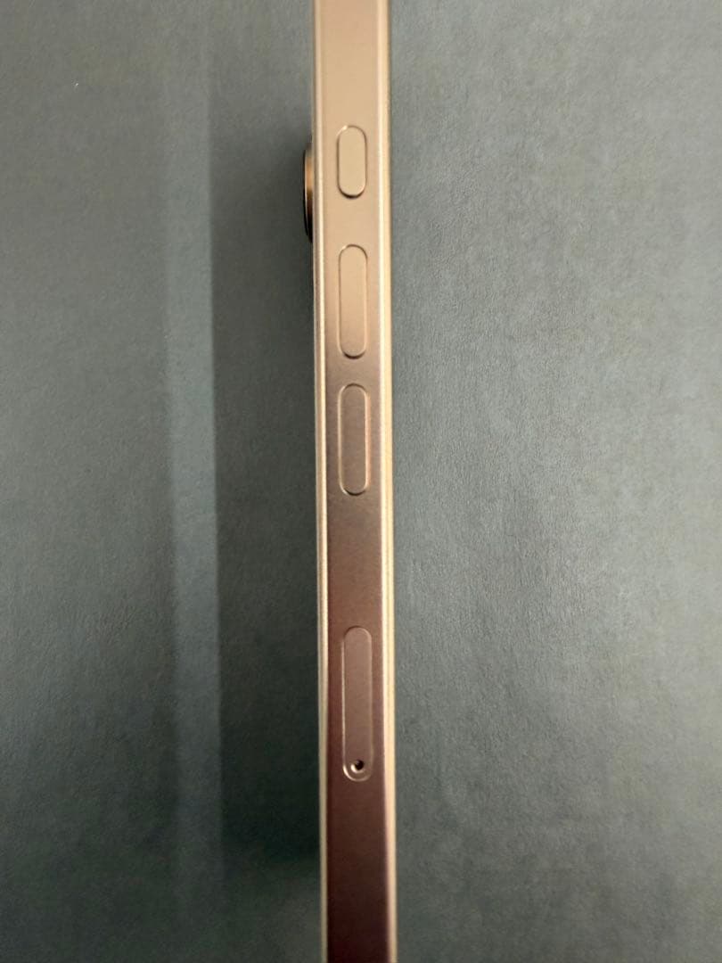 iPhone 16 Pro MAX 1TBデザートチタニウム バッテリー100%