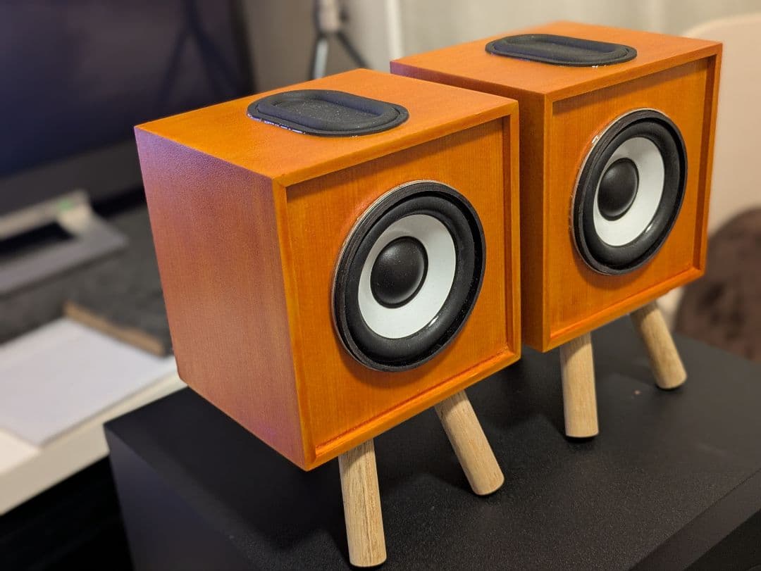 中古希少品 talbot one 木製キューブ型スピーカー Makuake掲載