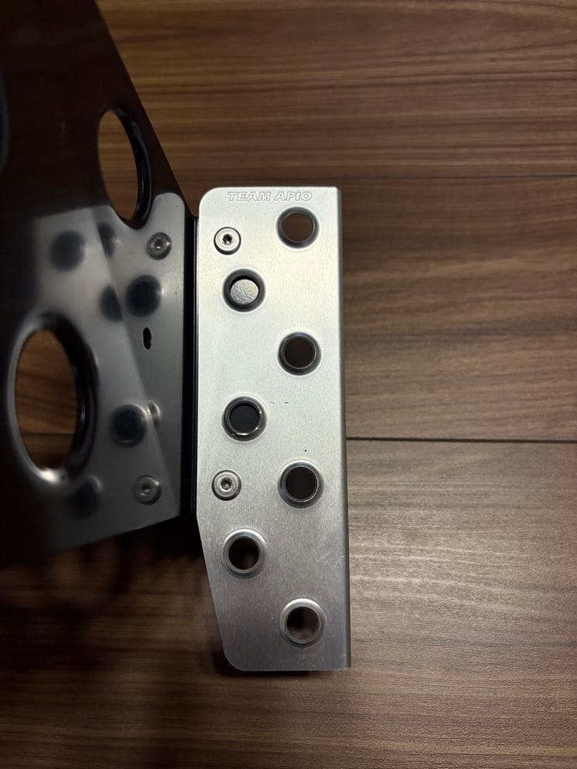 APIO ジムニーJB64 JB74 MTフットレスト