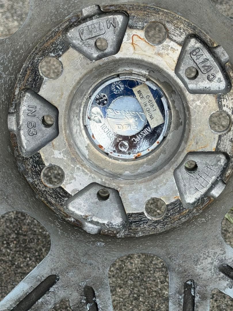 ミシュラン X-ICE  2022年製 スタッドレス195/65R15