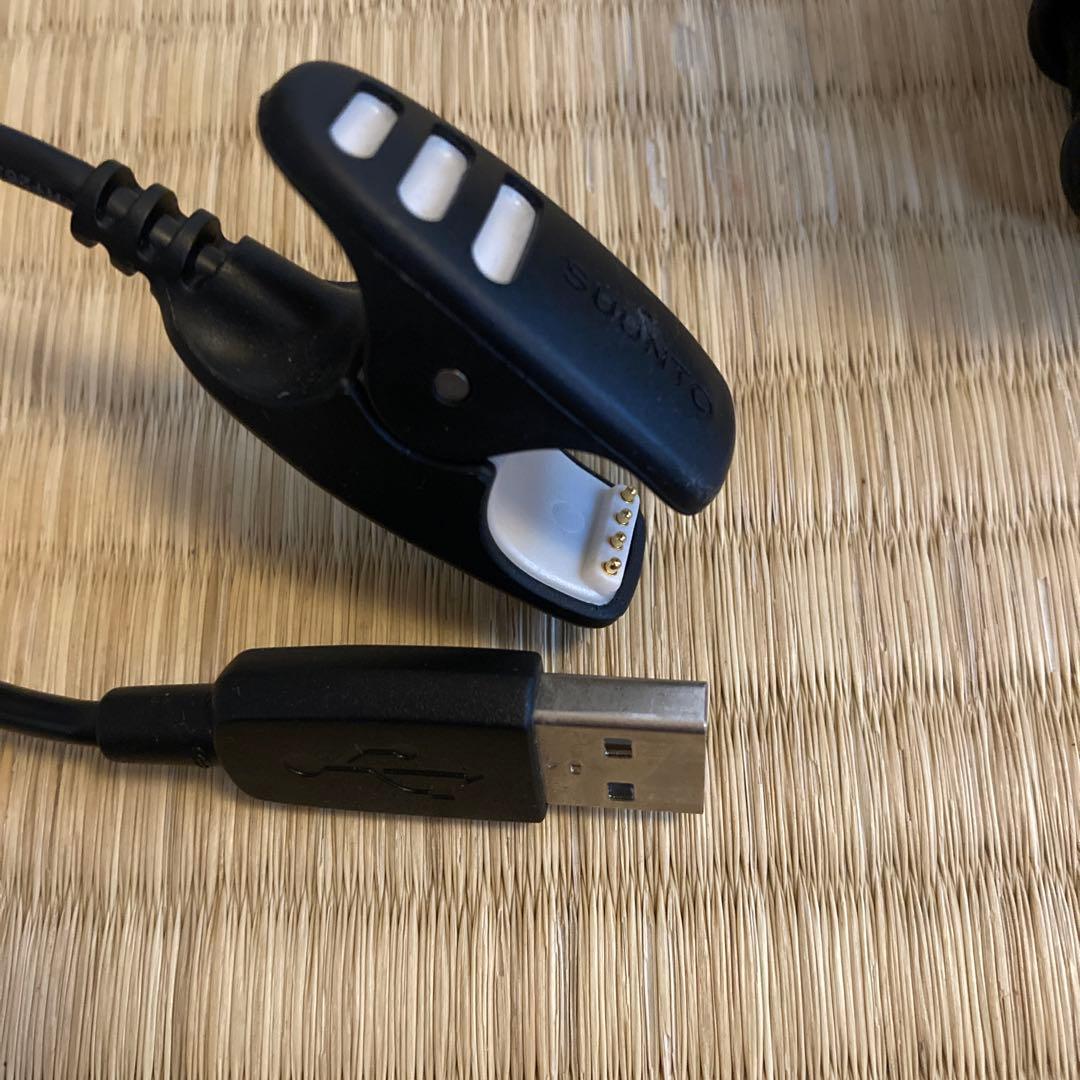 時計 suunto traverse alpha