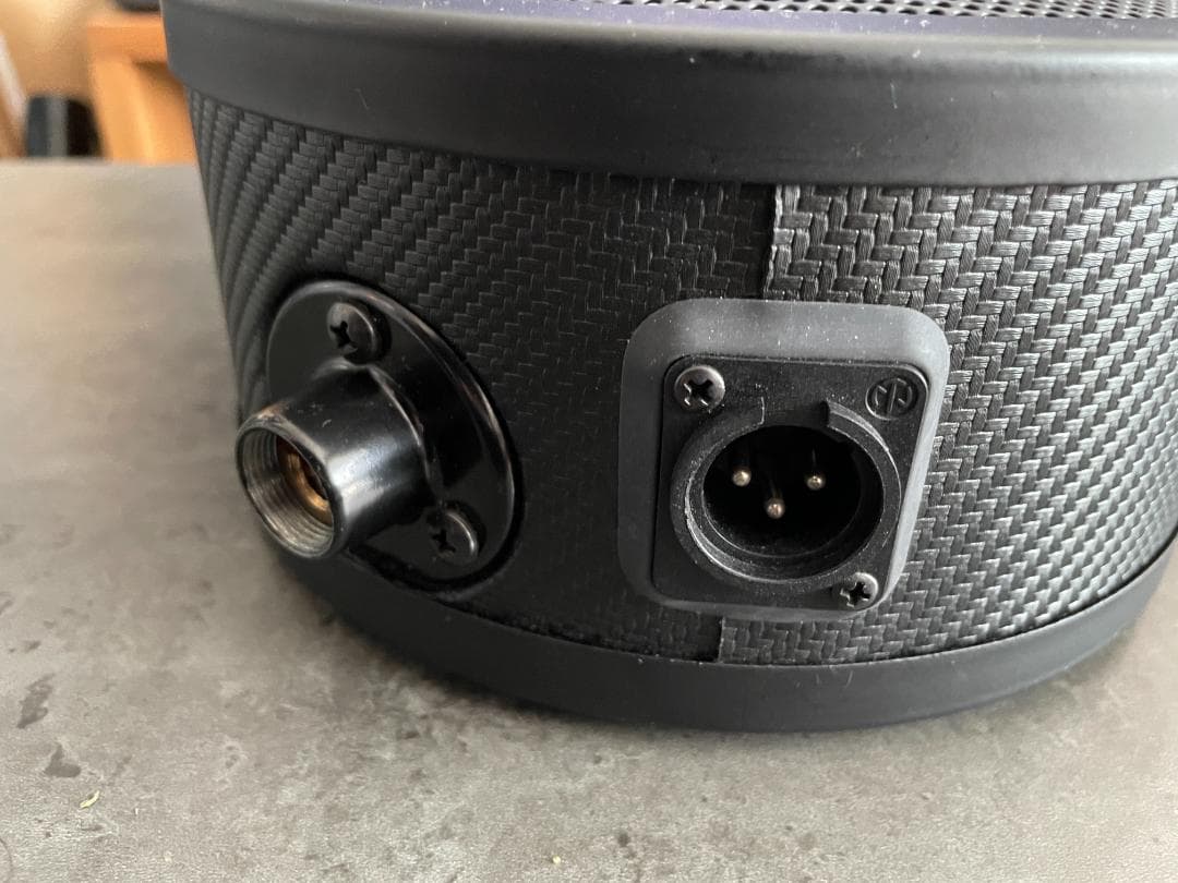 【美品】SOLOMON MICS LoFReQ サブキックマイク 低音補強