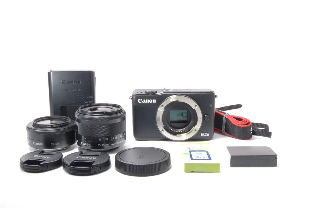 初心者おすすめ♪Canon EOS M10✨単焦点＆標準レンズ付 Wi-Fi搭載