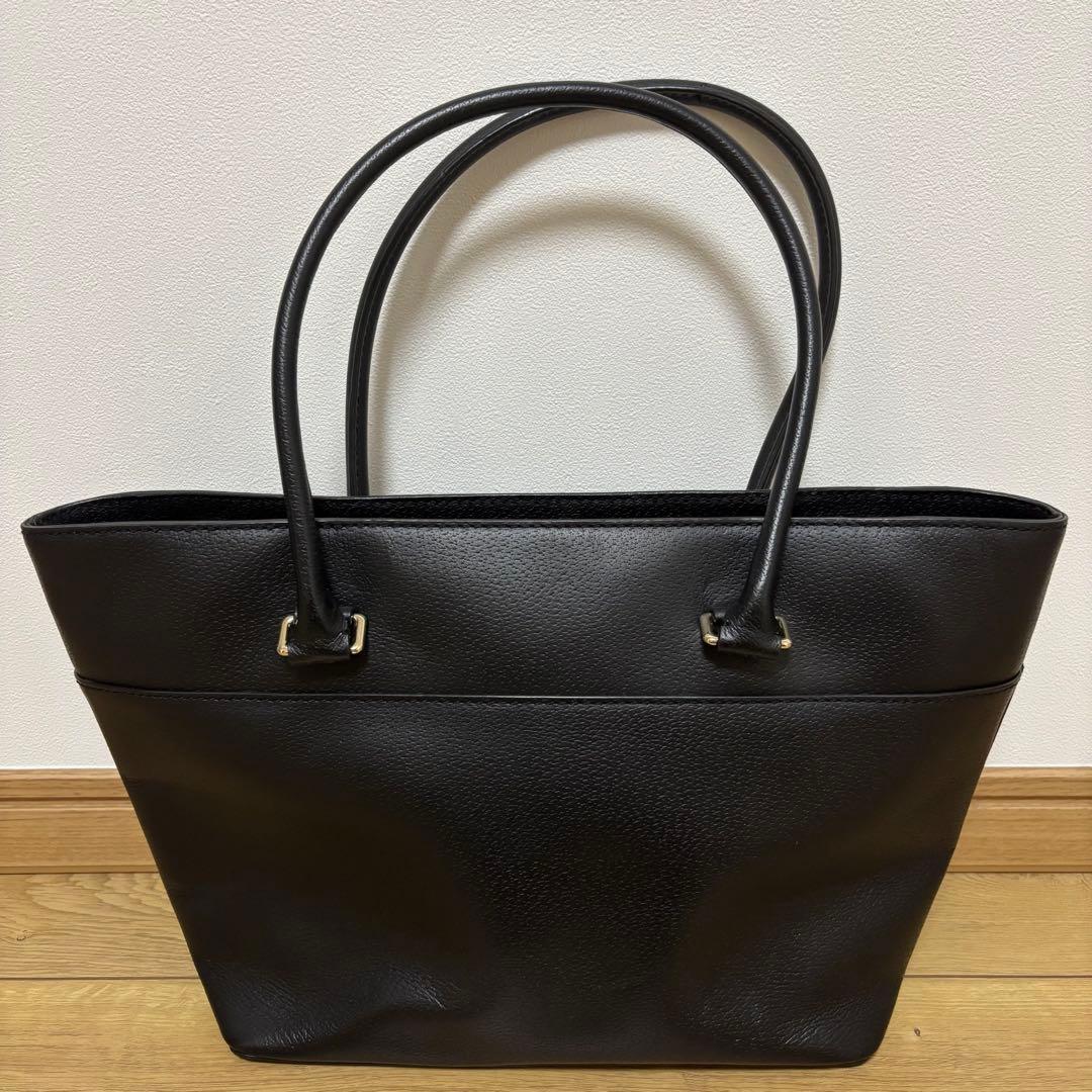 kate spade ブラック 黒　シンプル　トートバッグ　肩掛　ビジネス　就活