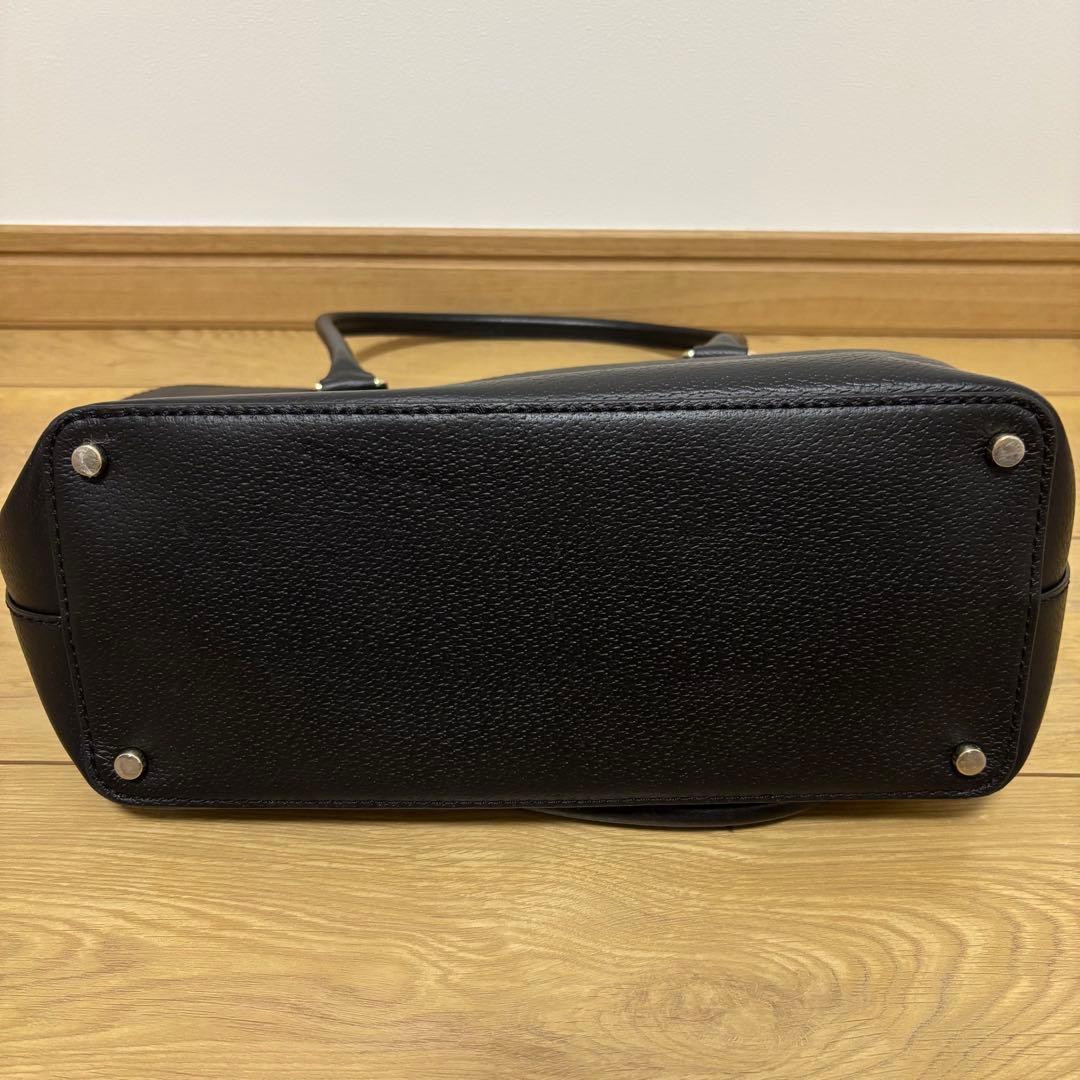 kate spade ブラック 黒　シンプル　トートバッグ　肩掛　ビジネス　就活