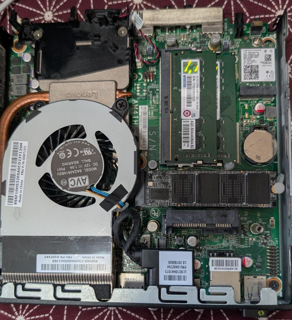 ミニPC Lenovo tiny m715q gen2