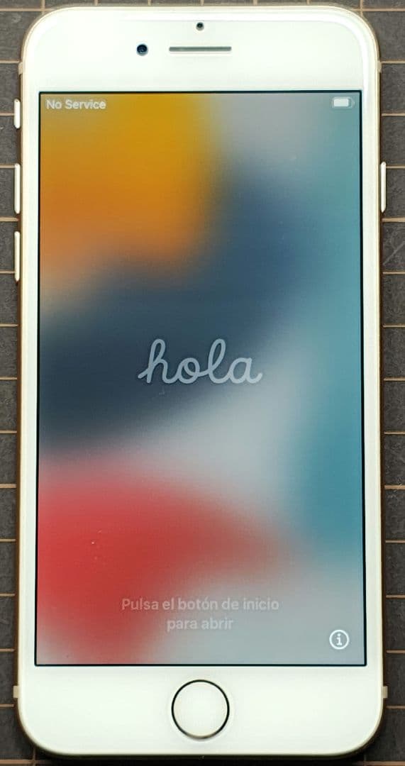 Apple iPhone ゴールド