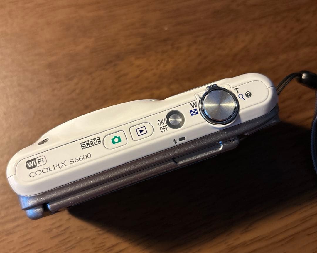 美品Nikon COOLPIX S6600 動作未確認