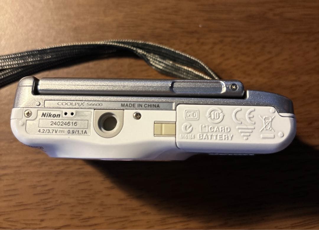 美品Nikon COOLPIX S6600 動作未確認