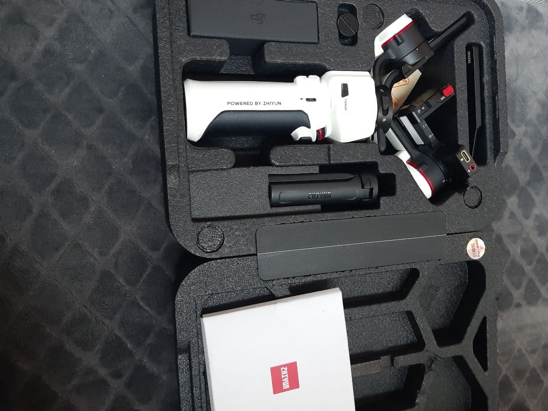 ZHIYUN CRANE-M3 カメラ ジンバル