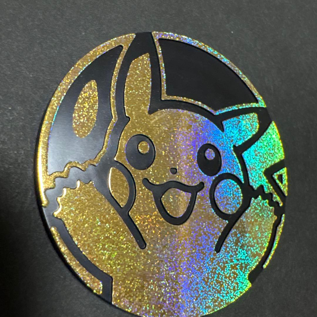 ピカチュウ ポケモン　ジャンボ　　海外限定　公式　サプライ　ホログラム