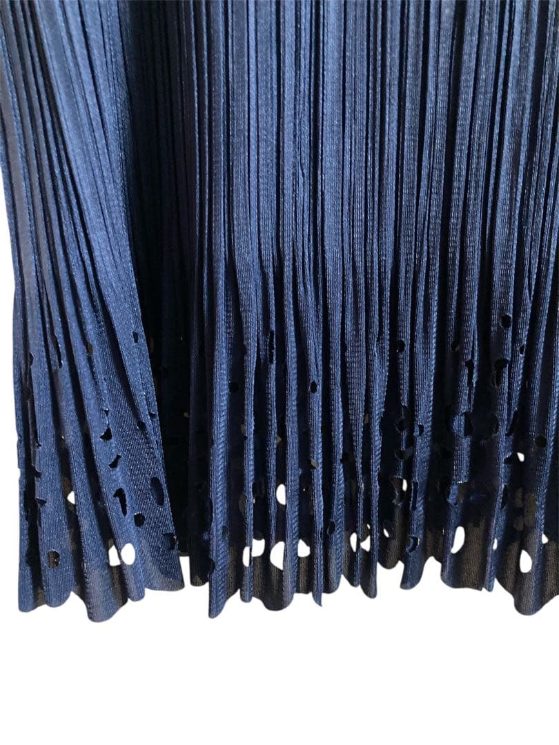 レア美品✨イッセイミヤケ 3 ネイビー ノースリーブ プリーツプリーズ