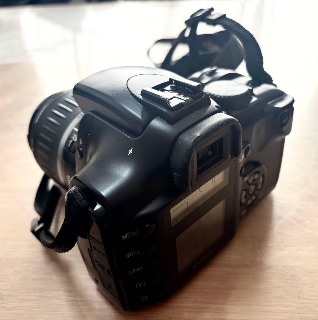 Canon EOS Kiss Digital 一眼レフ カメラ レンズ2本