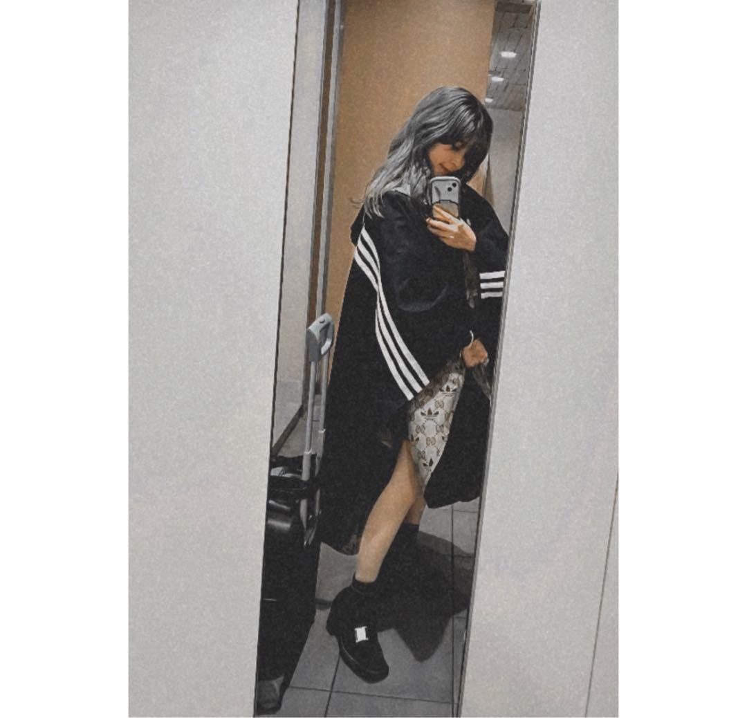 adidas×GUCCIコラボ ポンチョ 黒